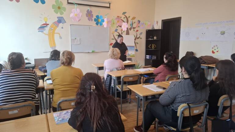 პროფესიული საგანმანათლებლო პროგრამა “სკოლამდელი აღზრდა”.