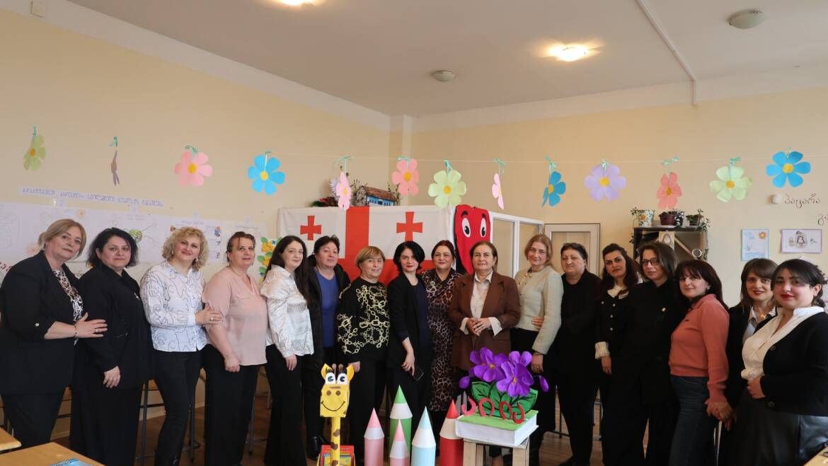 სამუშაო შეხვედრა ბაგა-ბაღის მოქმედ აღმზრდელებთან.