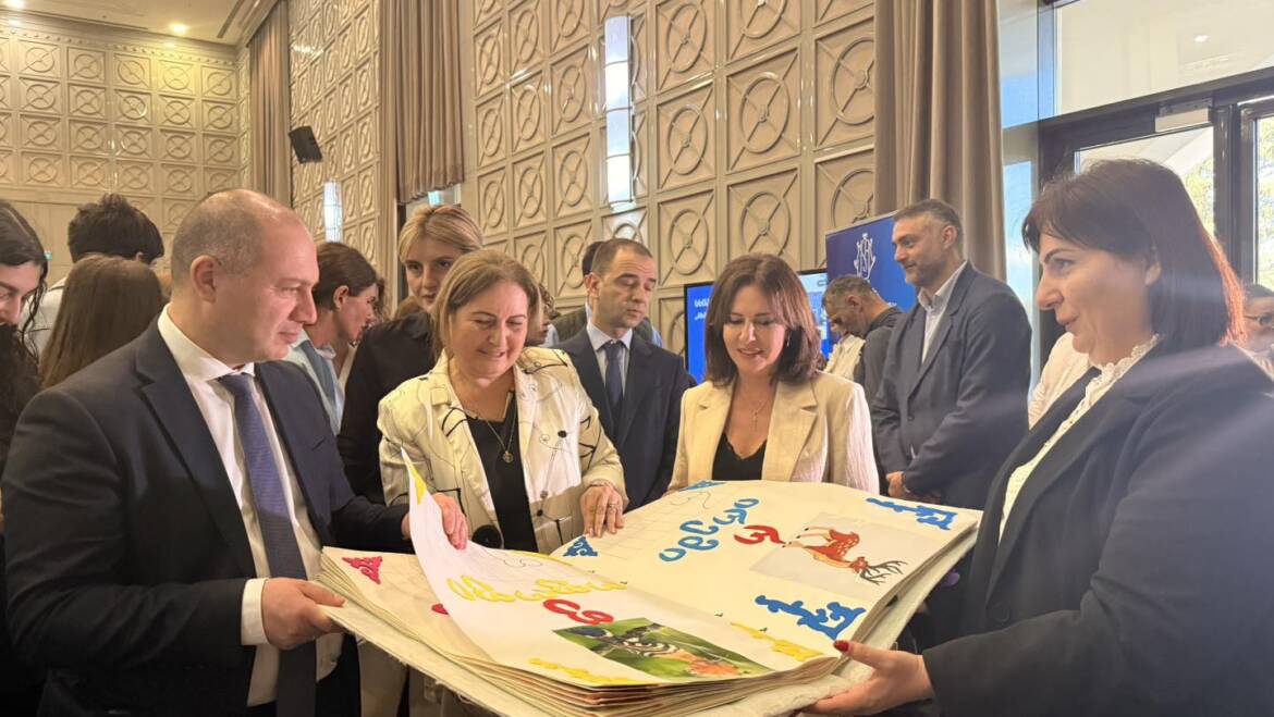 დღეს ბათუმში მასშტაბური ღია კარის დღე გაიმართა,რომელშიც ჩვენც ჩავერთეთ და მივიღეთ მონაწილეობა.